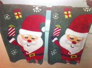 The special holiday-themed hand towels.
